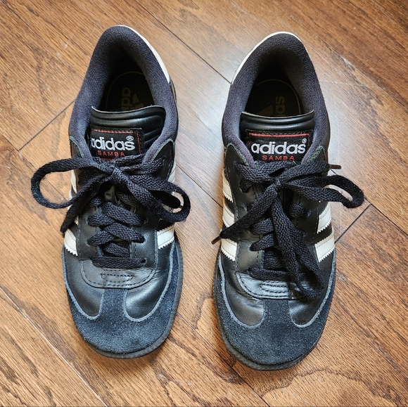 Adidas Black Kids Samba Indoor Soccer Shoes Size 2 - Picture 5 of 11